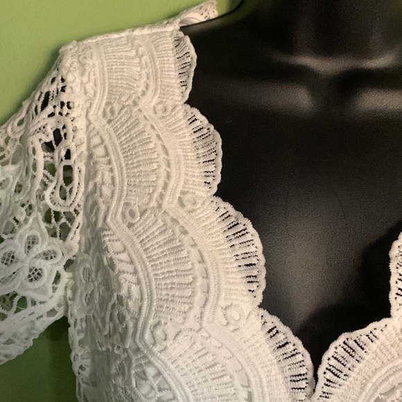 🔵 Lulus White Dress - Picture 5 of 12